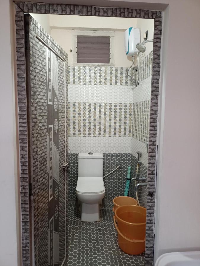 Sri Govinda Nilayam Home Stay 1 Visakhapatnam Luaran gambar